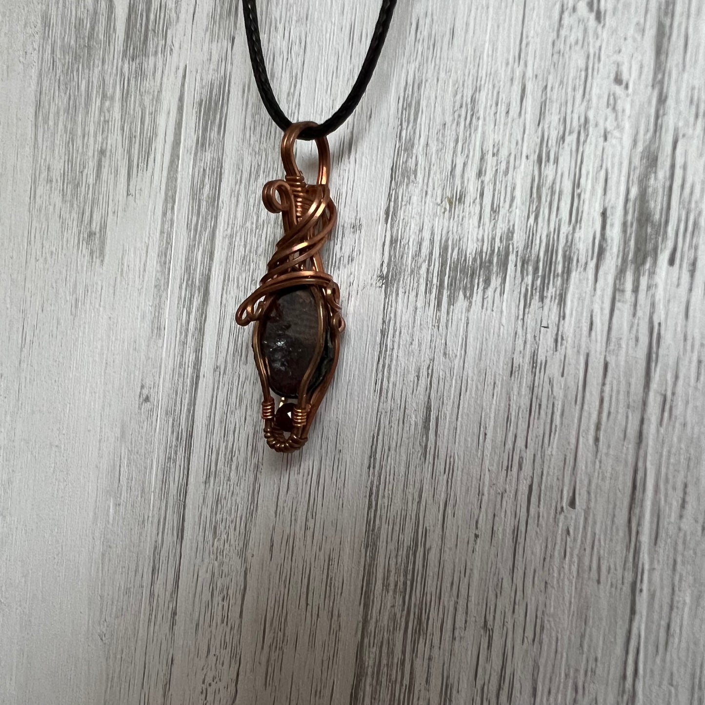 Tabasco Geode Pendant Wire- Wrapped with Garnet Accent Bead - Simply Affinity