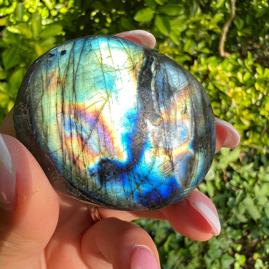 Labradorite Palm Stone (#290) - Simply Affinity