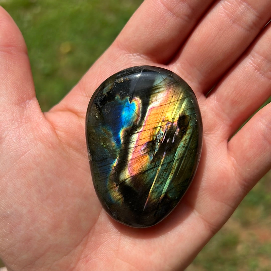 Labradorite Palm Stone (#131) - Simply Affinity
