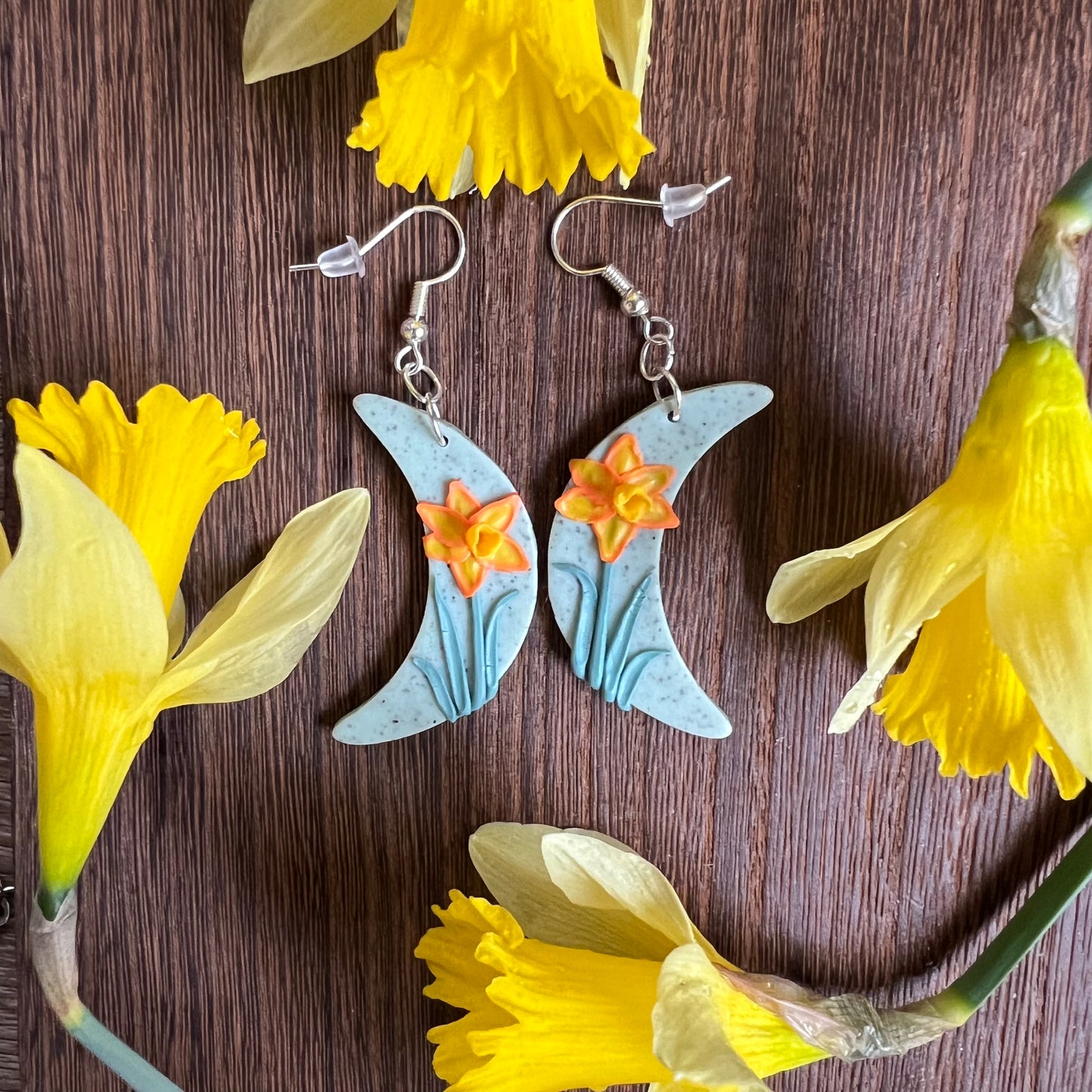 Daffodil Moon Earrings - Simply Affinity