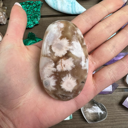Flower Agate Palm Stone (#33) - Simply Affinity