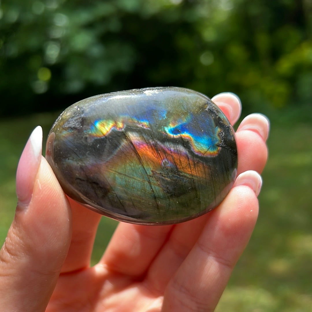 Labradorite Palm Stone (#131) - Simply Affinity