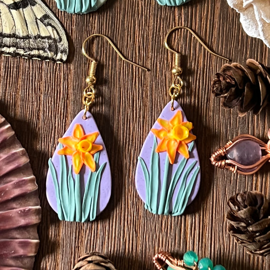 Daffodil Earrings - Hand-Sculpted - Simply Affinity
