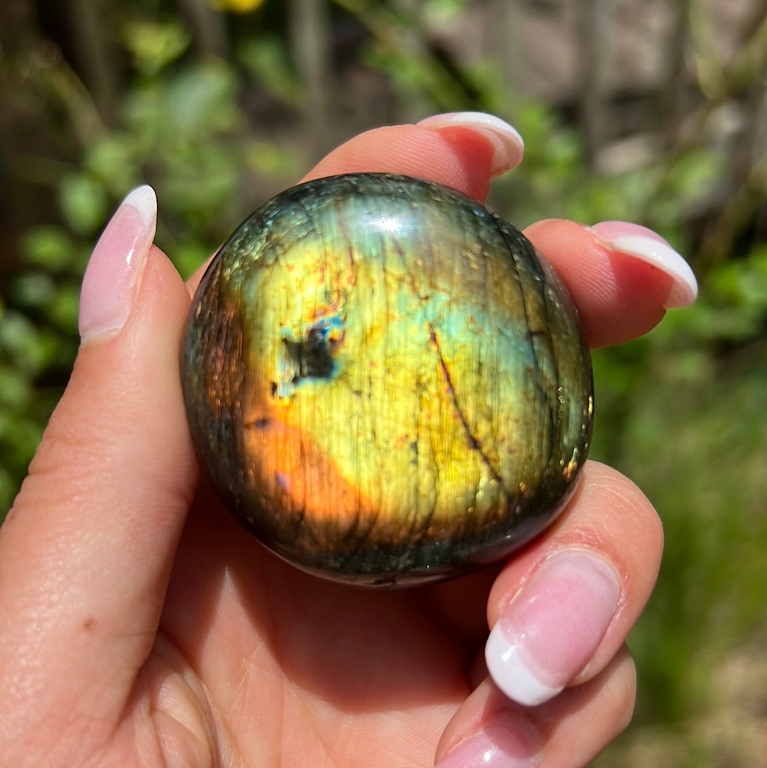 Labradorite Palm Stone (#123) - Simply Affinity