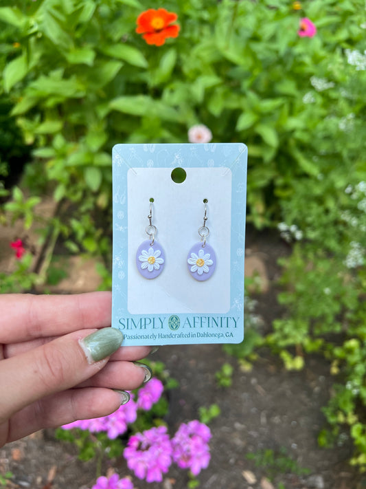 Daisy Earrings in Lavender - Simply Affinity