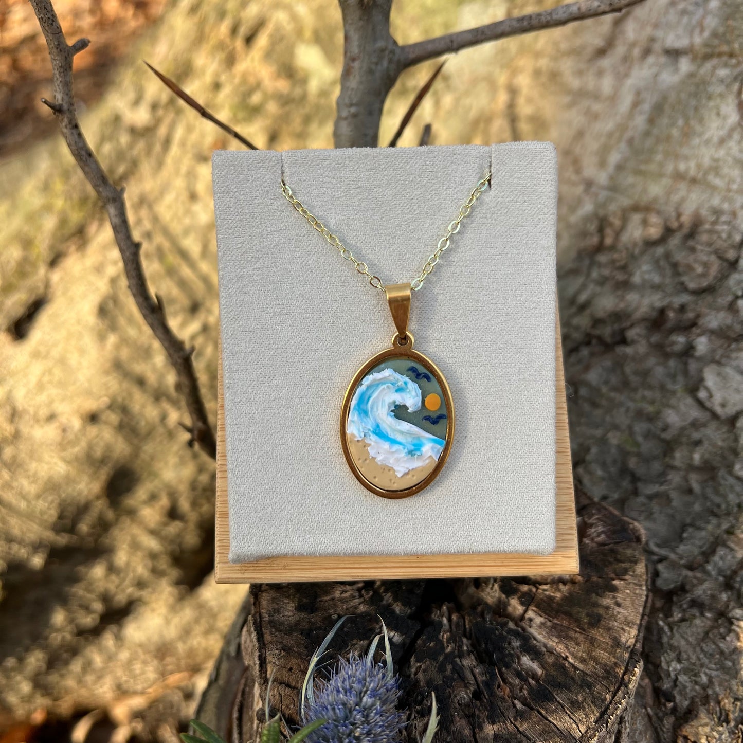Ocean Wave Necklace in Gold