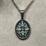 Mandala Necklace in Green & Pearl