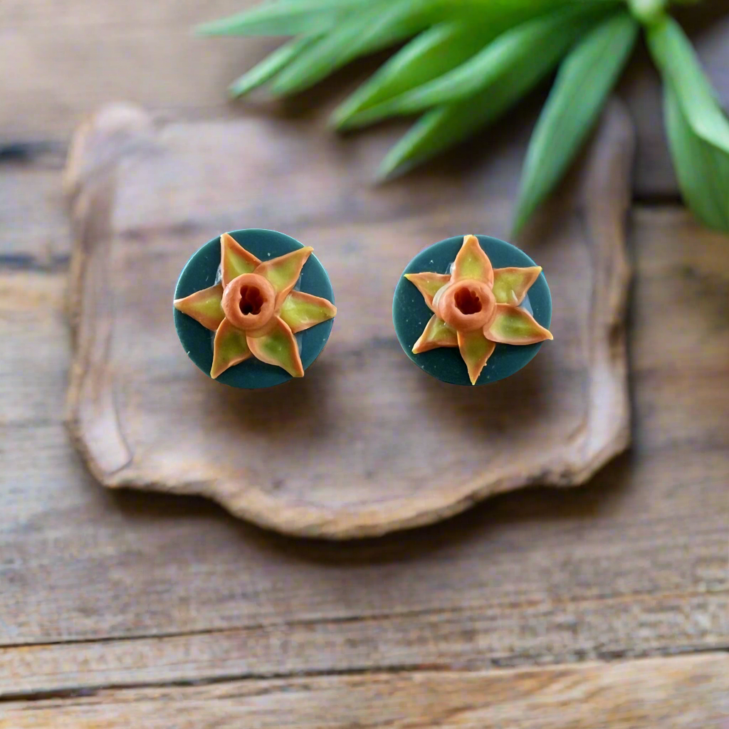Daffodil Stud Earrings