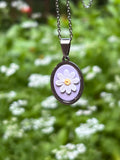 Daisy Necklace in Lavender