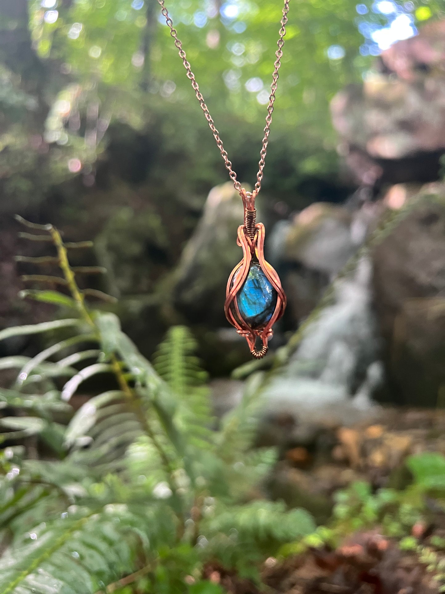 Ocean Tides - Wire-Wrapped Labradorite Necklace