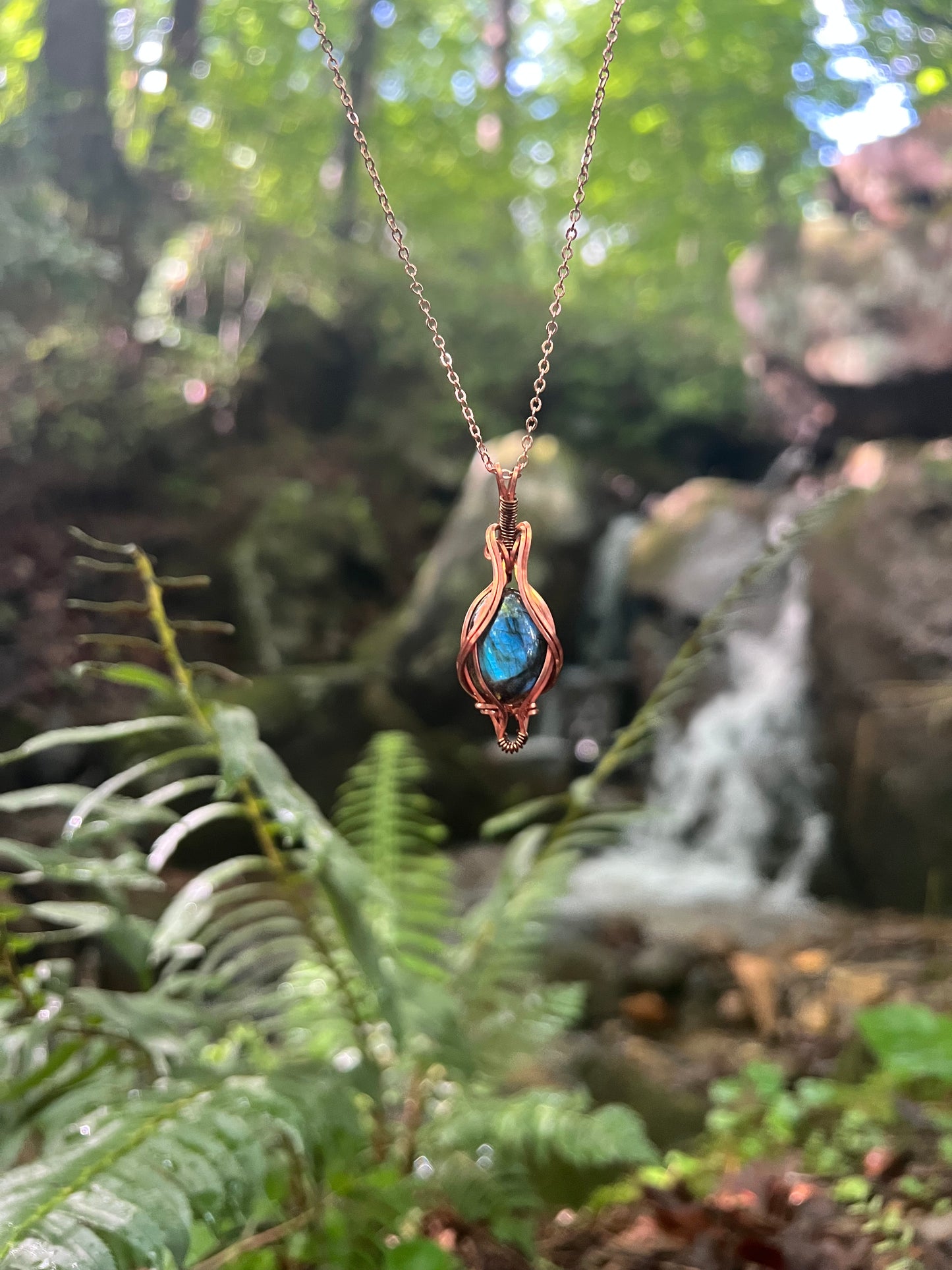 Ocean Tides - Wire-Wrapped Labradorite Necklace
