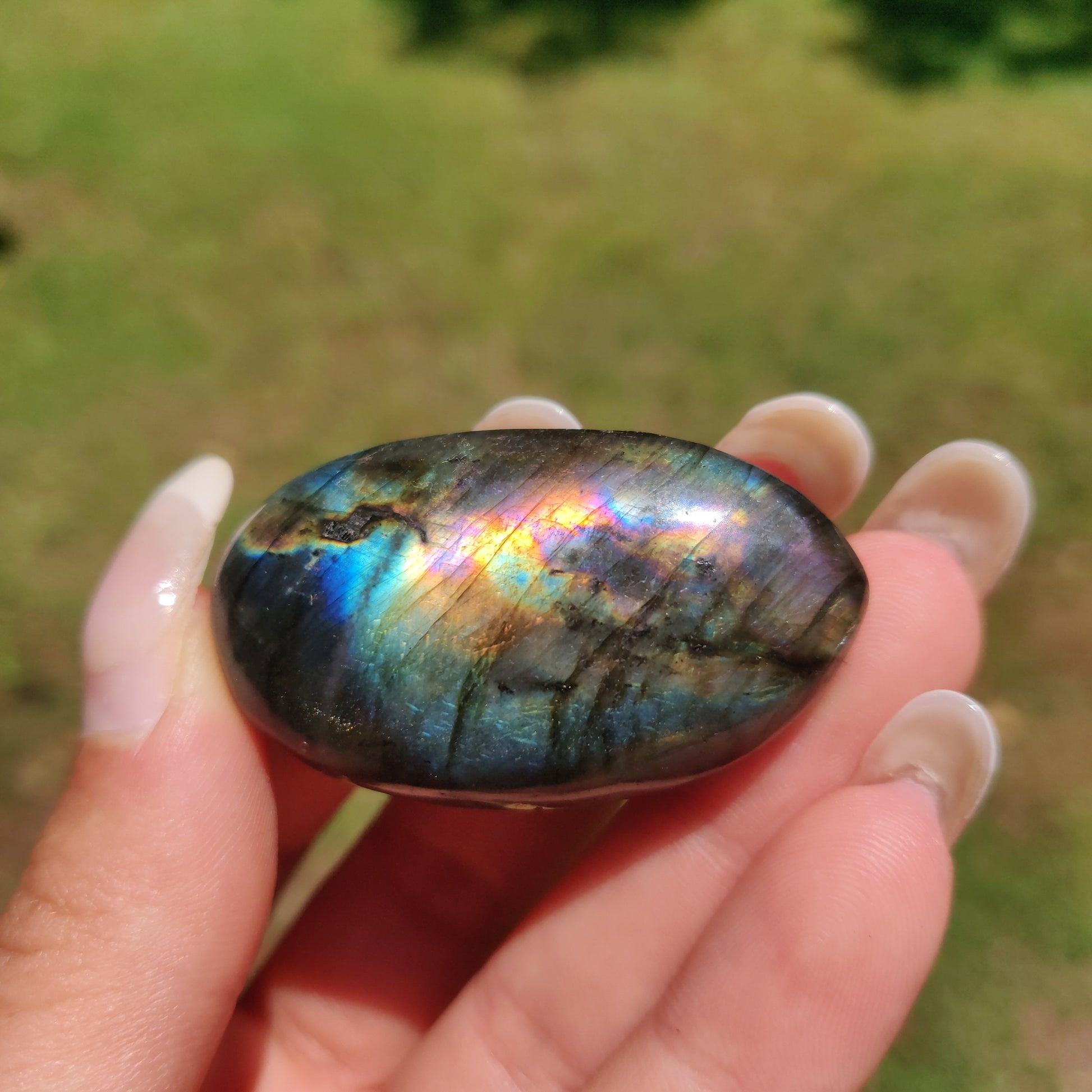 Labradorite Palm Stone (#302) - Simply Affinity