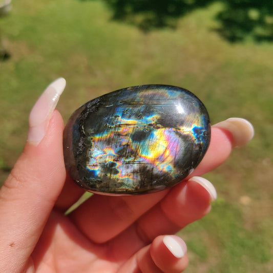 Labradorite Palm Stone (#303) - Simply Affinity