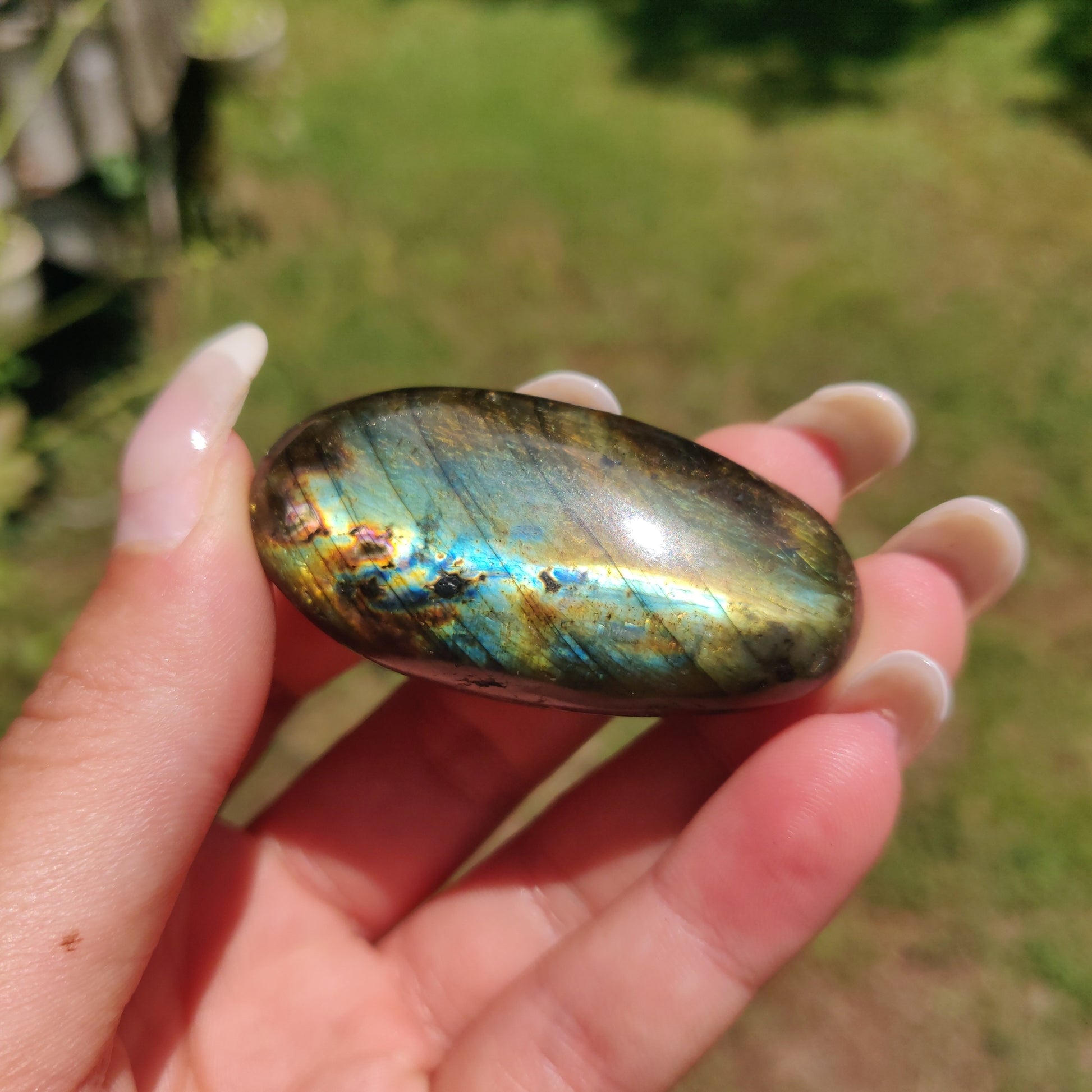 Labradorite Palm Stone (#304) - Simply Affinity