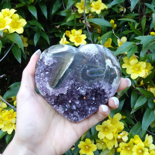 Amethyst Geode & Agate Heart (#16) - Simply Affinity
