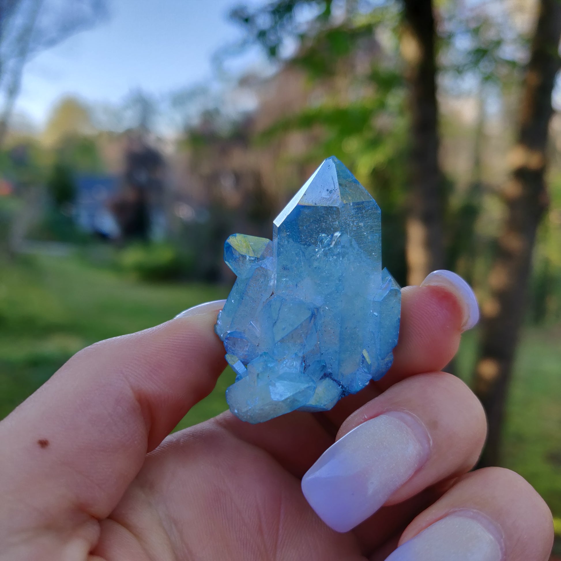 Arkansas Aqua Aura Quartz Point (#9) - Simply Affinity