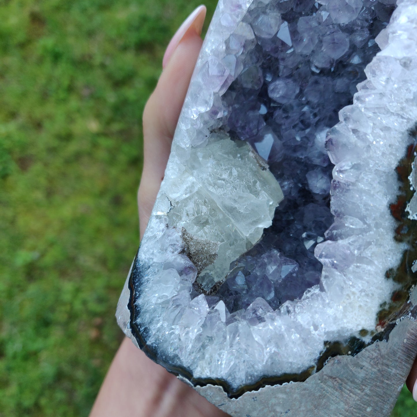 Amethyst Geode Free Form with Calcite Inclusions, Polished (#6) - Simply Affinity
