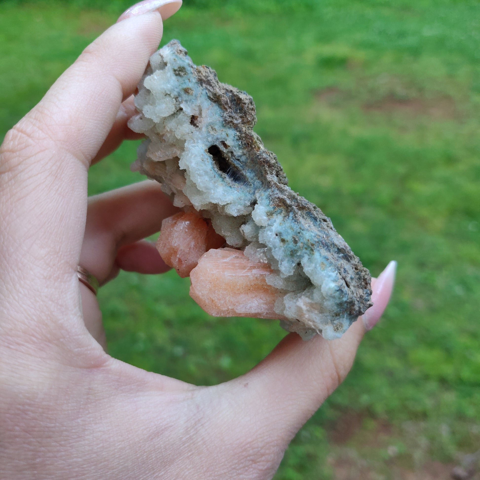 Stillbite and Chalcedony Cluster (#16) - Simply Affinity