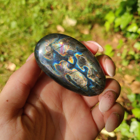 Labradorite Palm Stone (#M15)