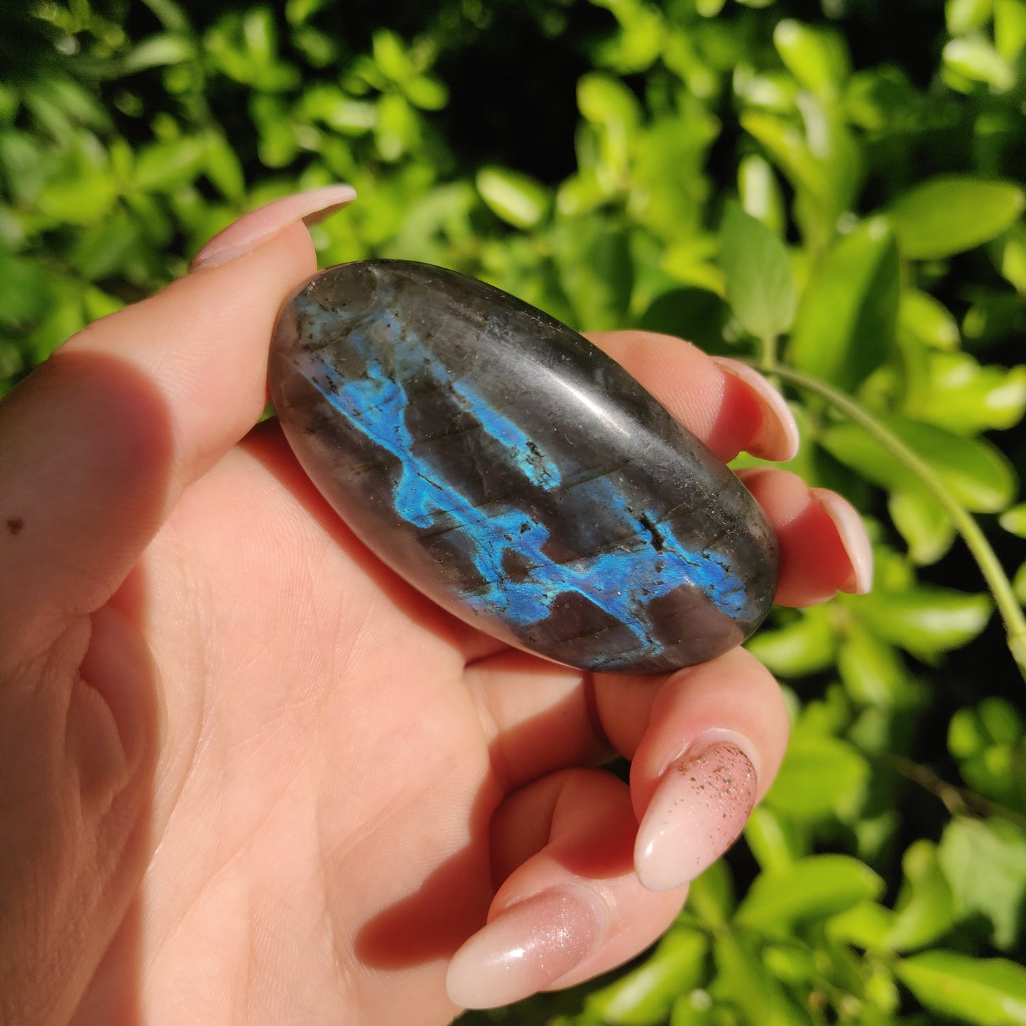 Labradorite Palm Stone (#M15)