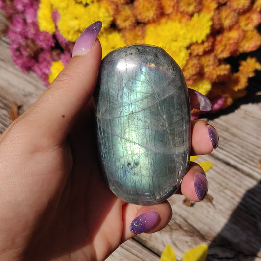 Labradorite Palm Stone (#A12)