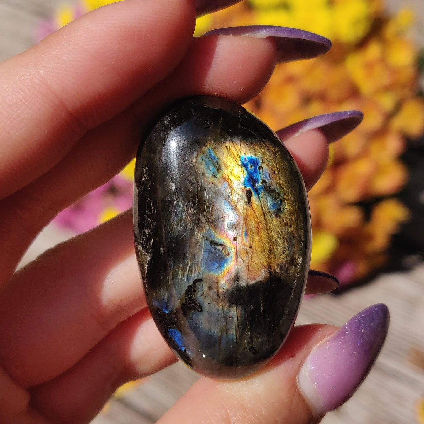 Labradorite Palm Stone (#A11)