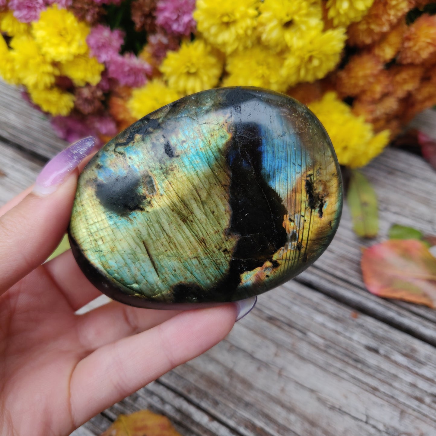 Labradorite Palm Stone (#A17)