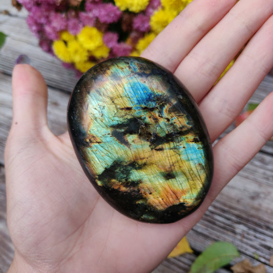 Labradorite Palm Stone (#A16)
