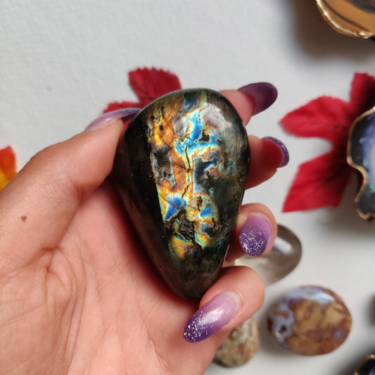 Labradorite Palm Stone (#A20)