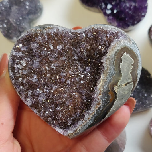 Amethyst Geode Heart (#G5) - Simply Affinity