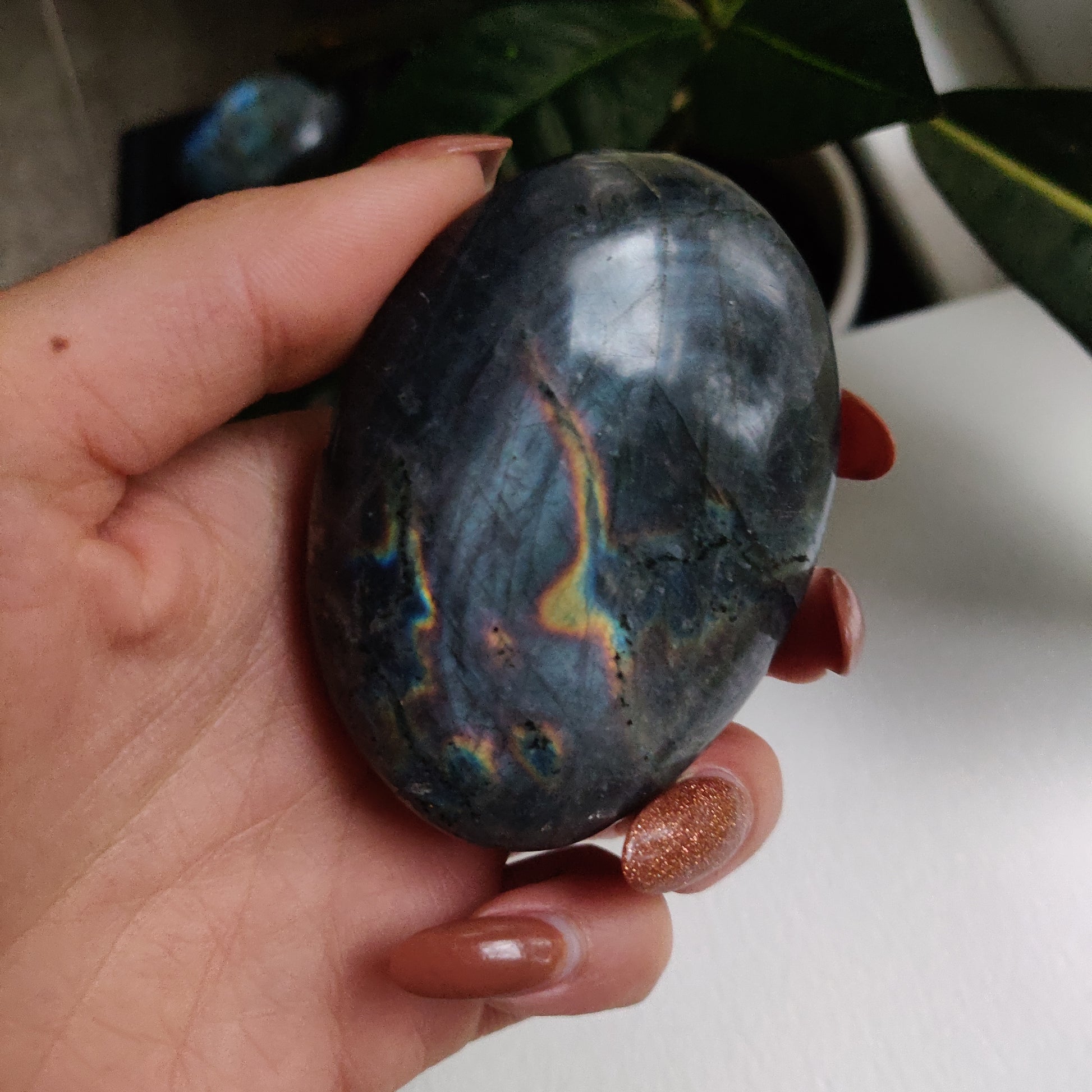 Labradorite Palm Stone (#62) - Simply Affinity