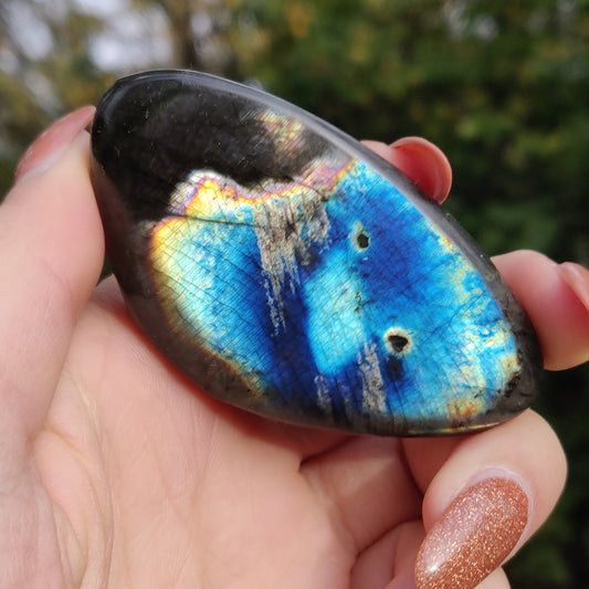 Labradorite Palm Stone (#22N) - Simply Affinity