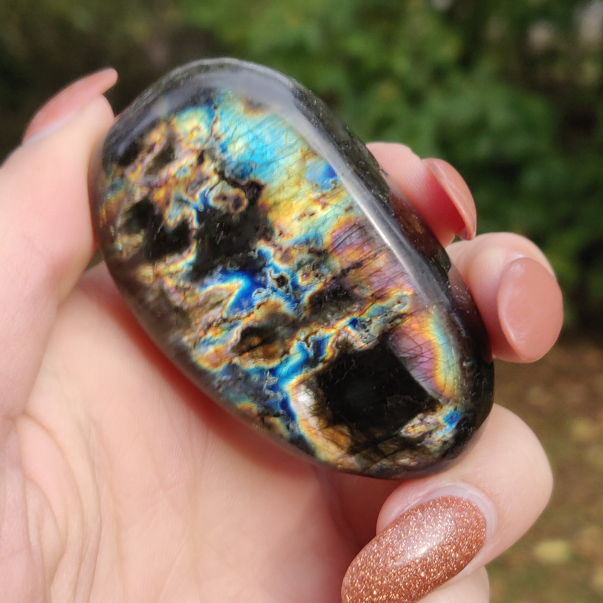 Labradorite Palm Stone (#69) - Simply Affinity