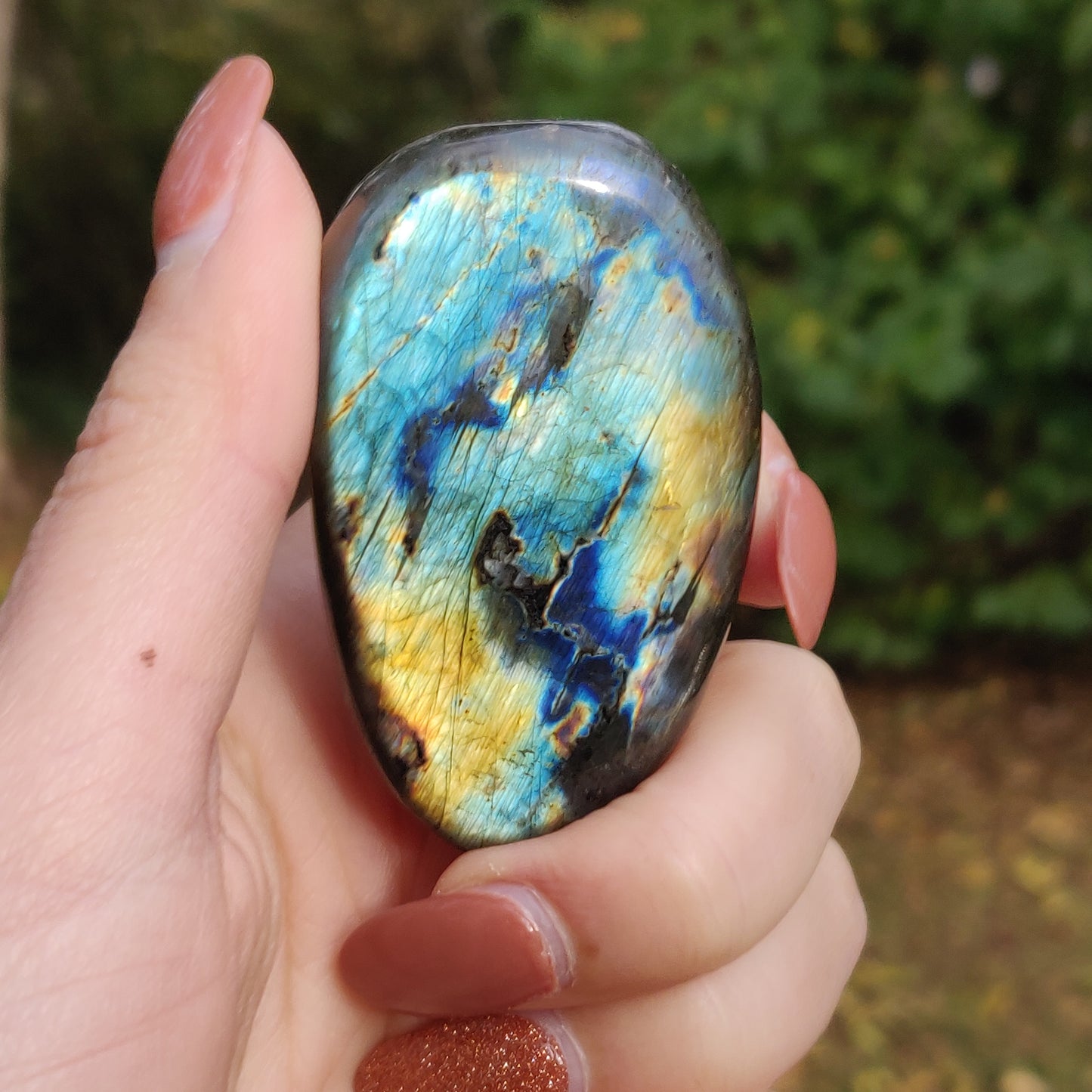 Labradorite Palm Stone (#69) - Simply Affinity