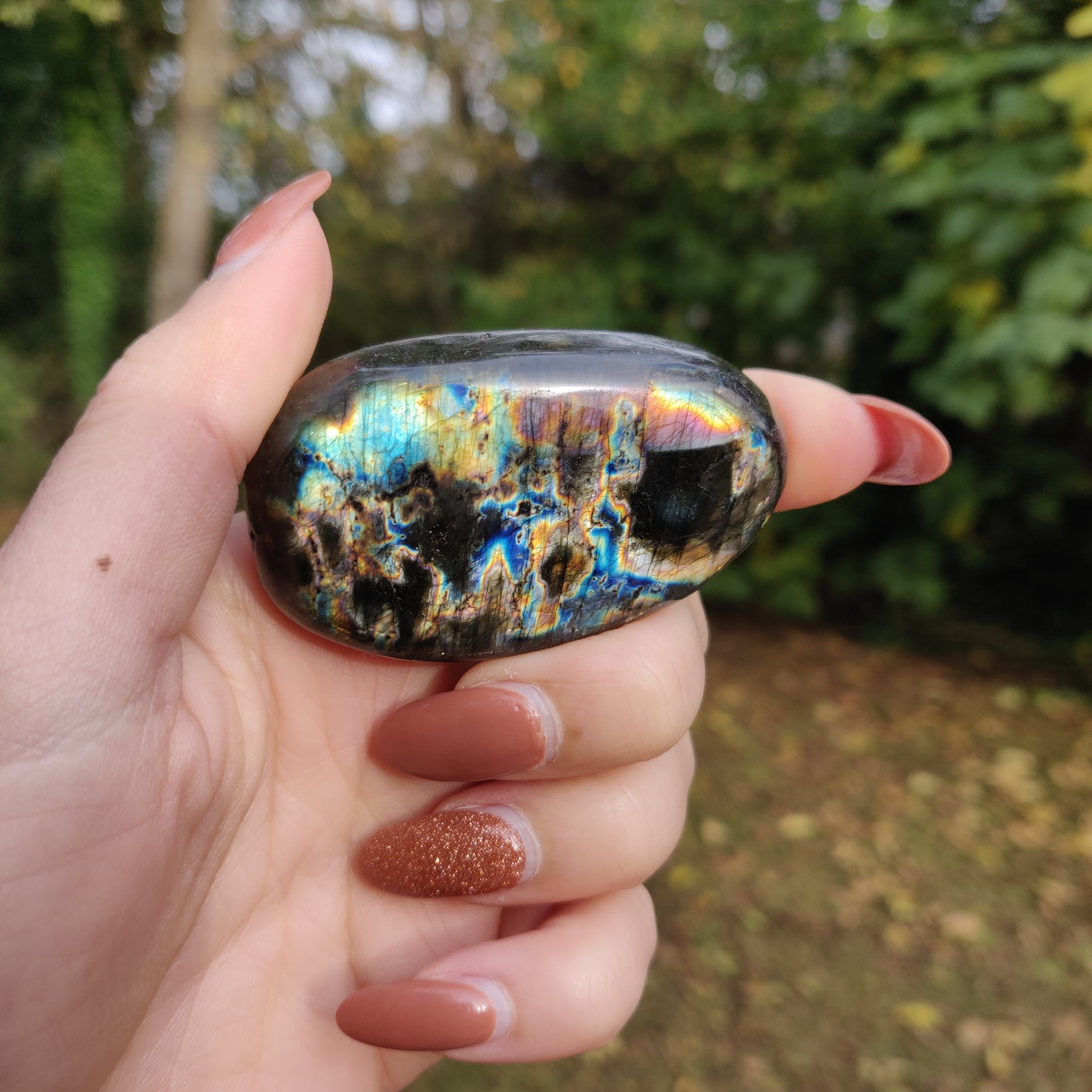 Labradorite Palm Stone (#69) - Simply Affinity