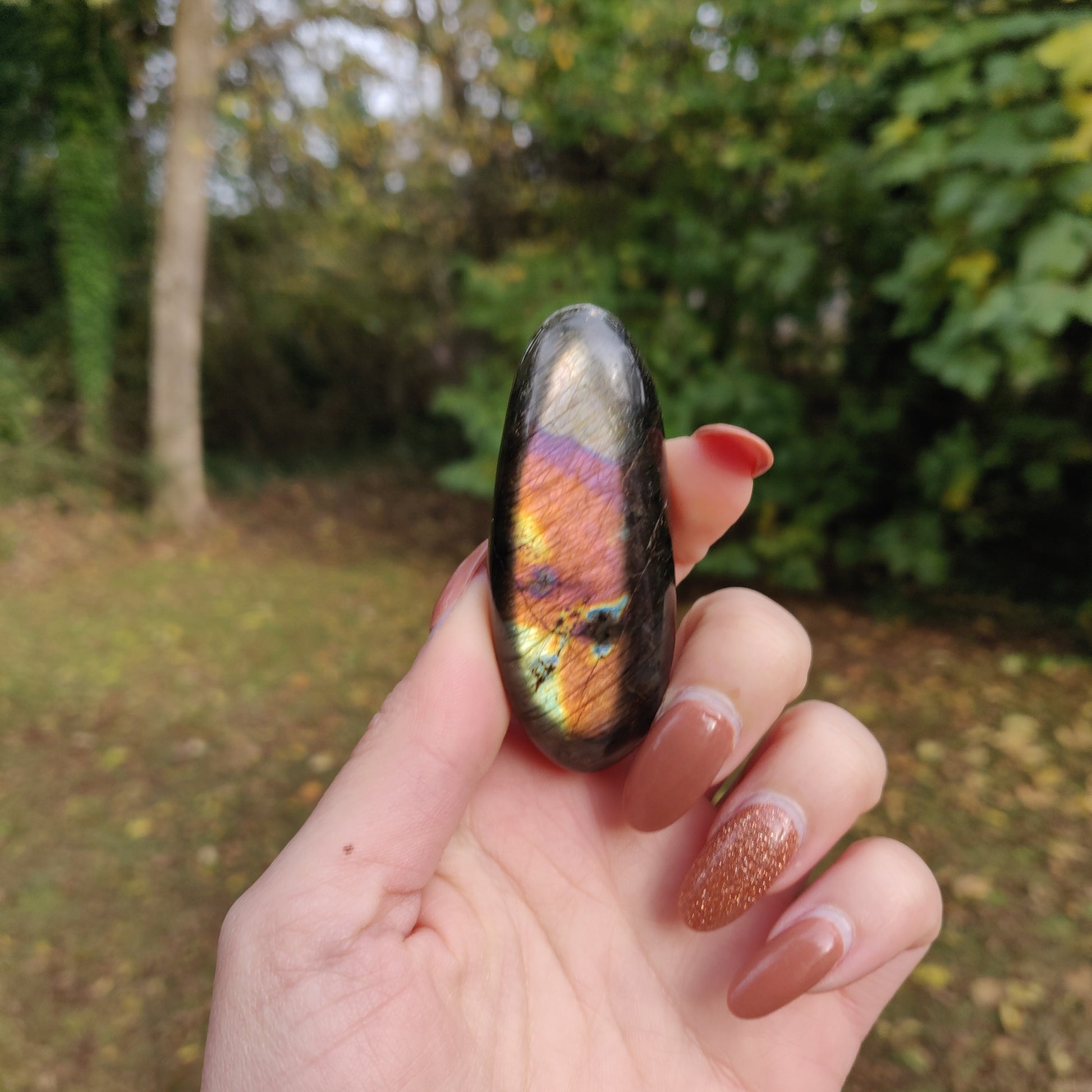 Labradorite Palm Stone (#14N) - Simply Affinity