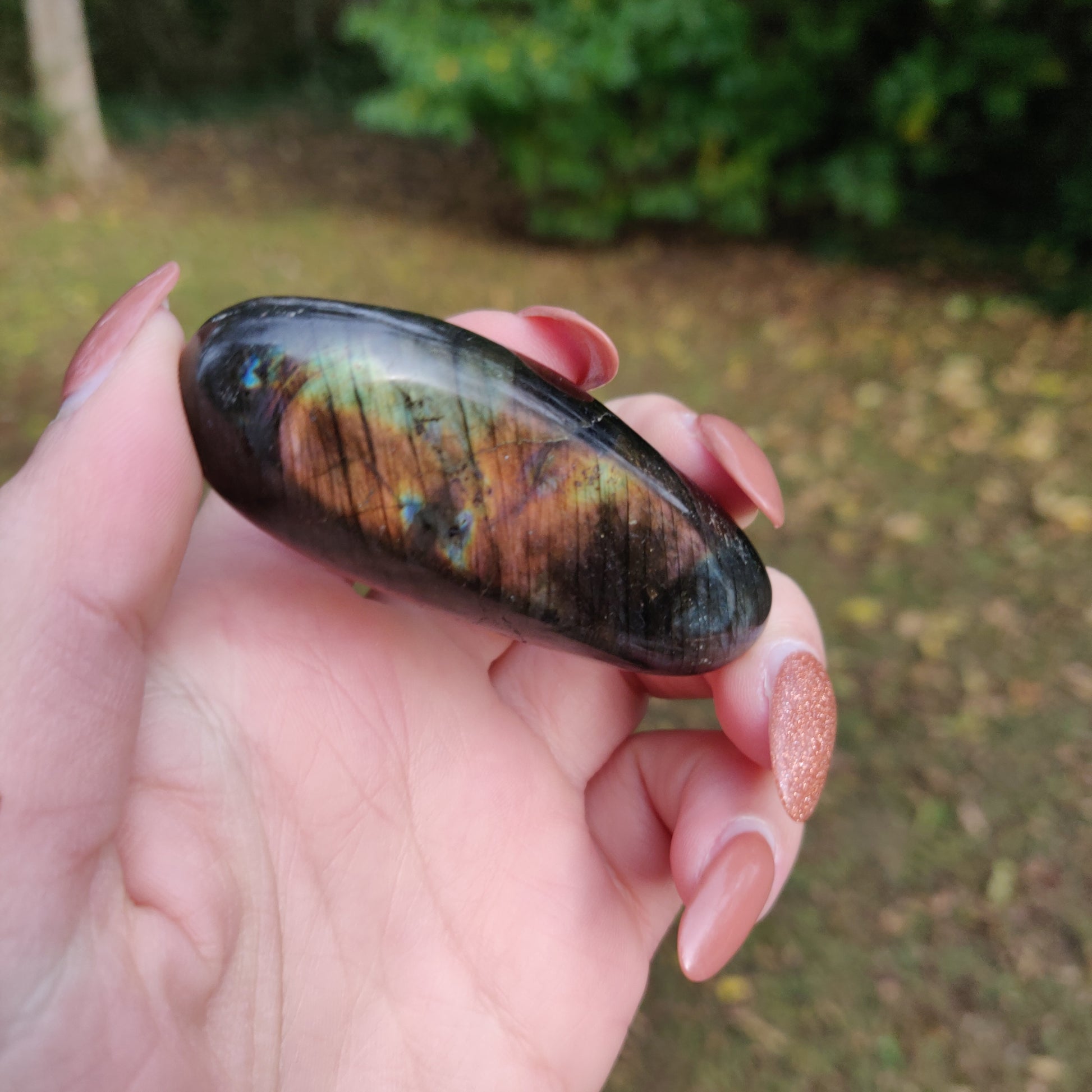 Labradorite Palm Stone (#14N) - Simply Affinity