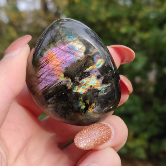 Labradorite Palm Stone (#47N) - Simply Affinity