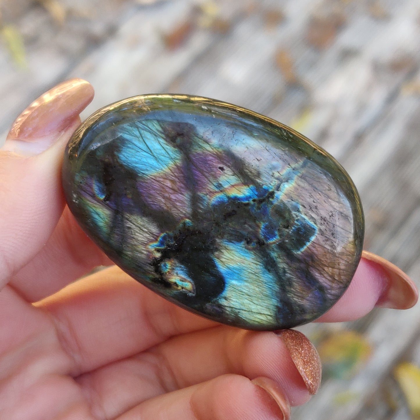 Labradorite Palm Stone (#23N) - Simply Affinity