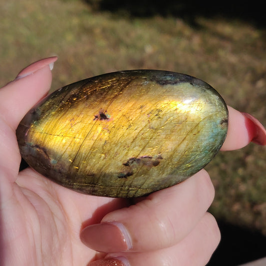 Labradorite Palm Stone (#24) - Simply Affinity