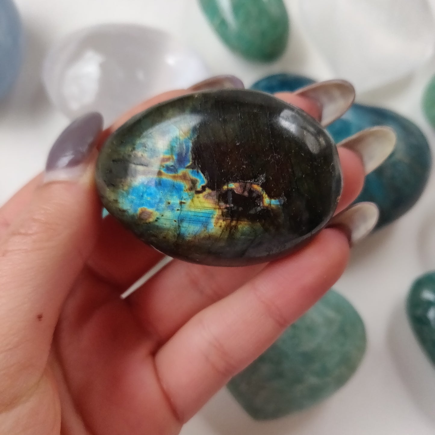 Labradorite Palm Stone (#34) - Simply Affinity