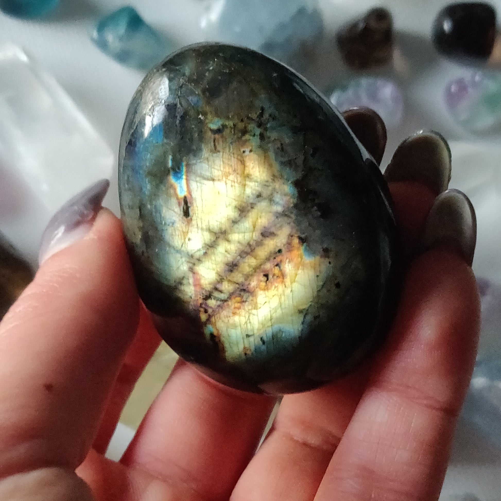 Labradorite Palm Stone (#90H) - Simply Affinity