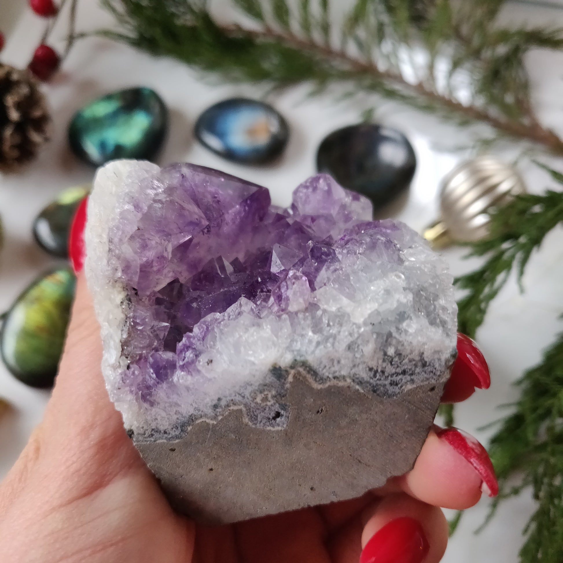 Amethyst Geode Free Form, Cut Base (#5) - Simply Affinity