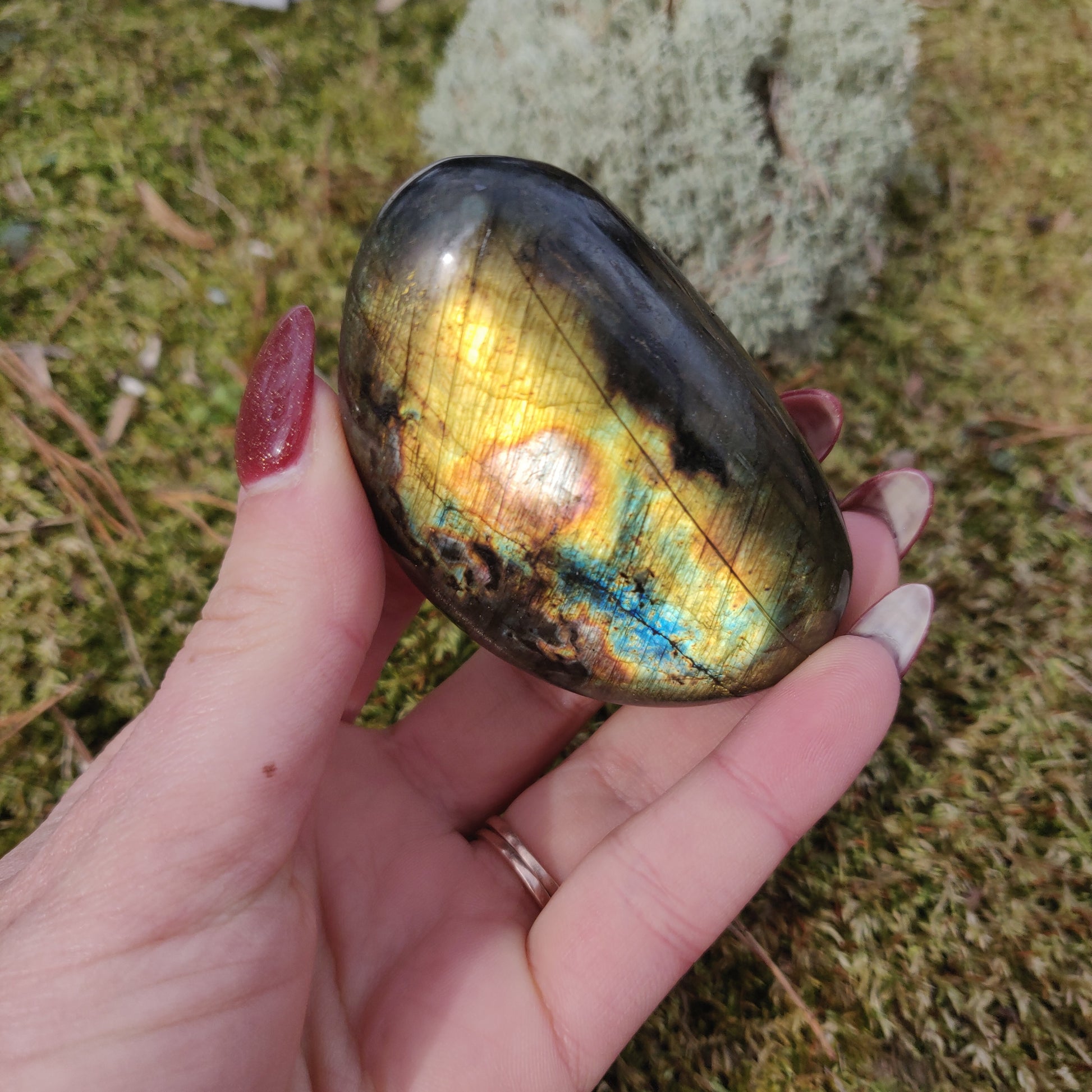 Labradorite Palm Stone (#102A) - Simply Affinity