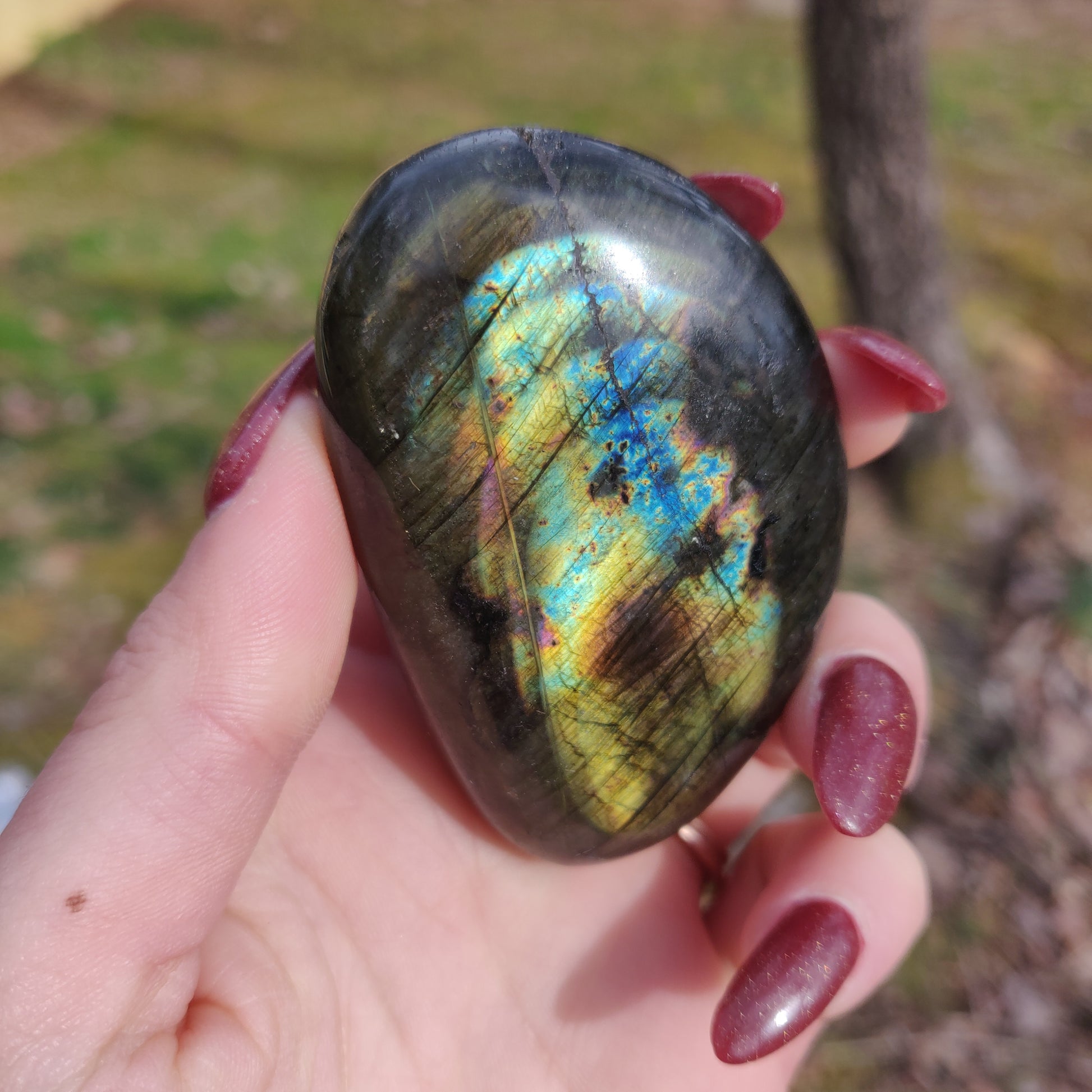 Labradorite Palm Stone (#102A) - Simply Affinity