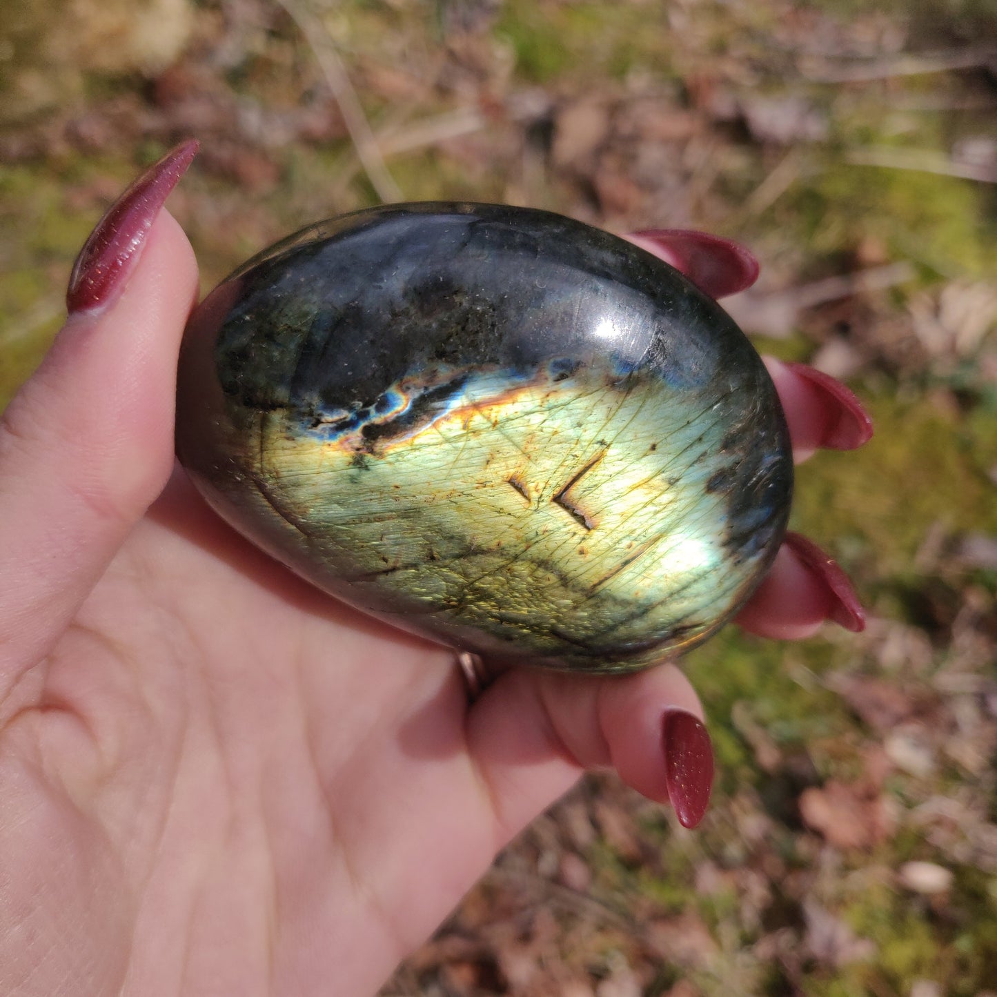 Labradorite Palm Stone (#71) - Simply Affinity