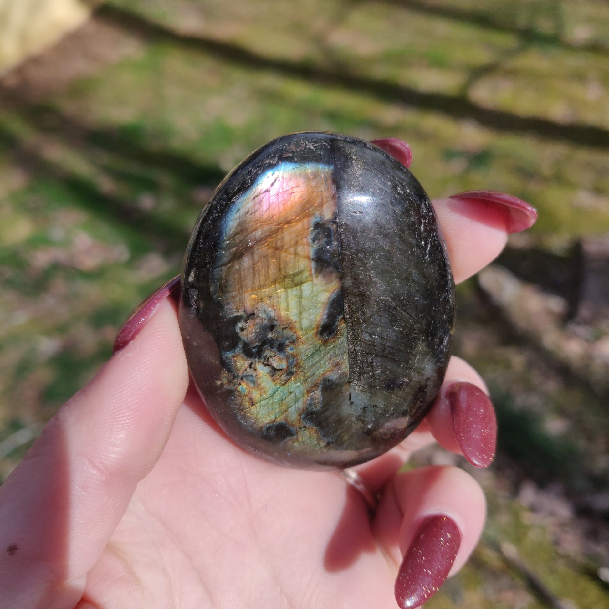 Labradorite Palm Stone (#19) - Simply Affinity
