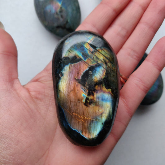 Labradorite Palm Stone (#181)