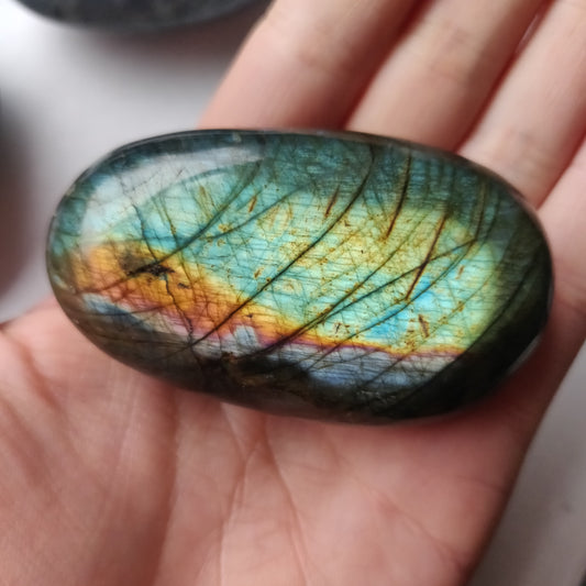 Labradorite Palm Stone (#183)