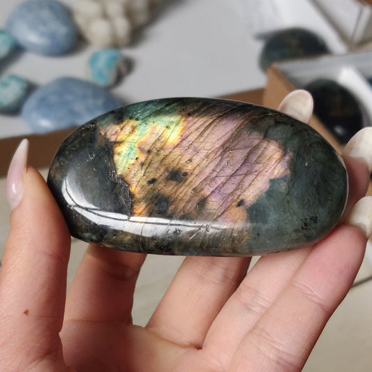 Labradorite Palm Stone (#180)